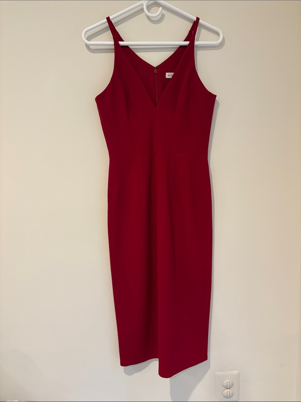 Dress the Population Lyla dress in a deep red-burgundy color